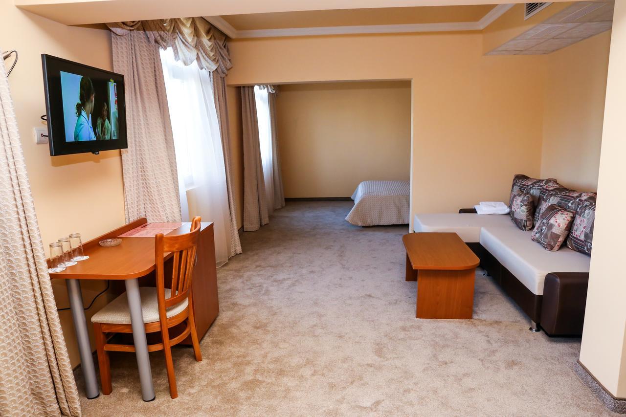 Hotel Bulgaria Kŭrdzhali 외부 사진